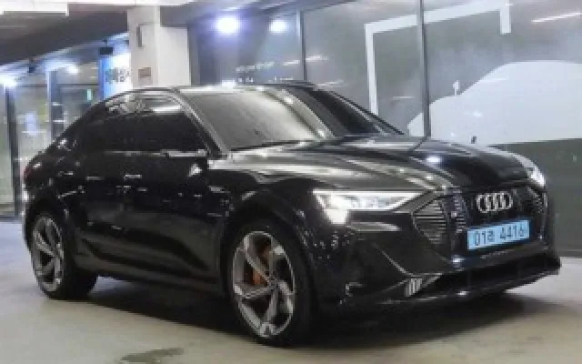 수원중고차인천 e-트론 S 스포트백 매물 사진 12 - 2024/12 31,245km
